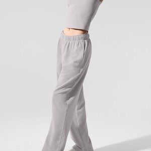 Alo Yoga Accolade Straight Leg Sweatpant Grey Sky Wash